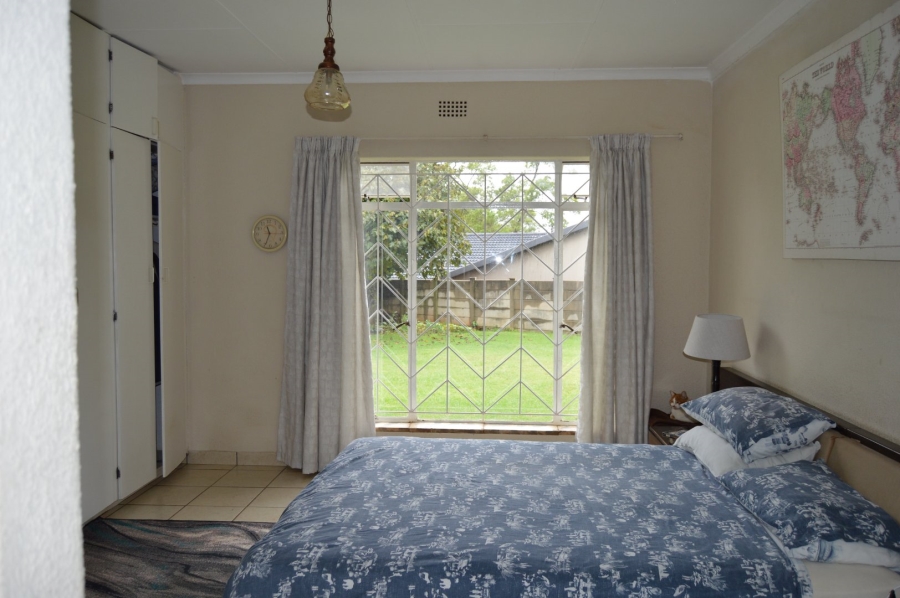 To Let 2 Bedroom Property for Rent in Strubensvallei Gauteng