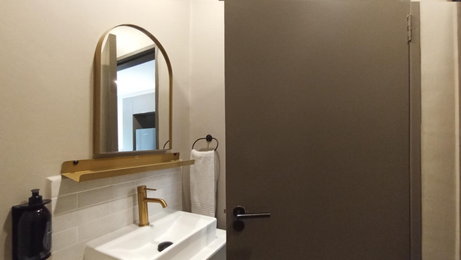 1 Bedroom Property for Sale in Sandown Gauteng