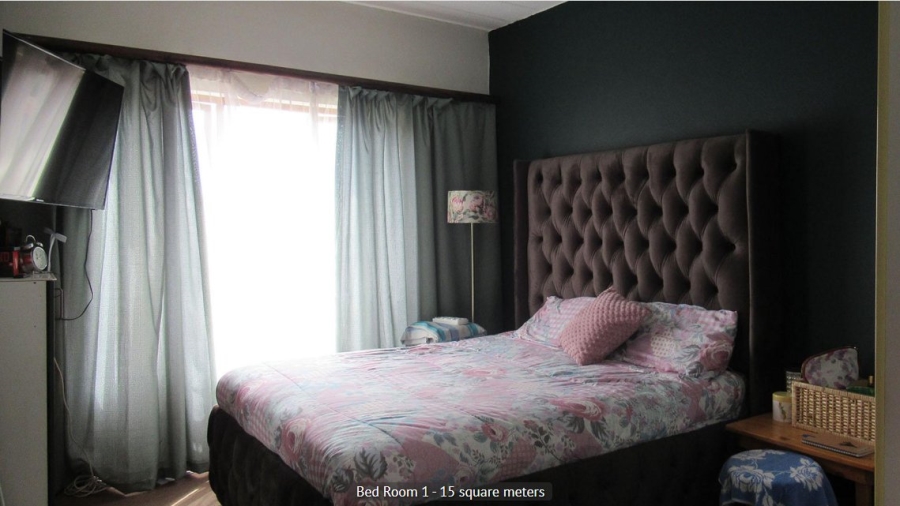 2 Bedroom Property for Sale in Douglasdale Gauteng