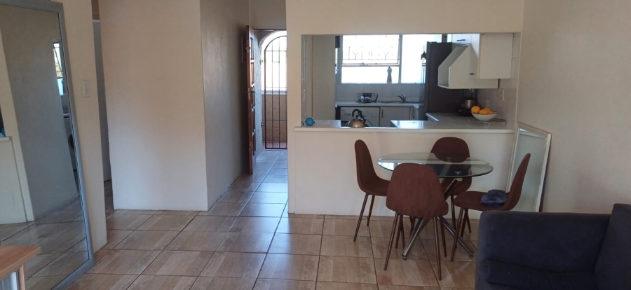 2 Bedroom Property for Sale in Buccleuch Gauteng