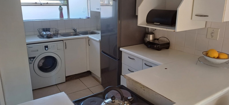 2 Bedroom Property for Sale in Buccleuch Gauteng