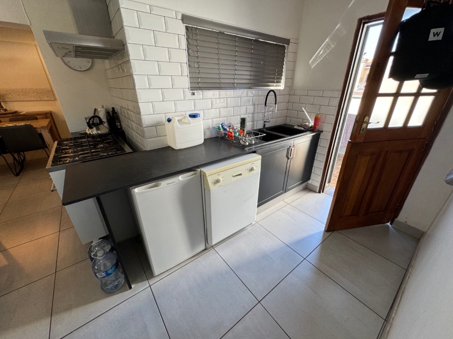 4 Bedroom Property for Sale in Glen Marais Gauteng