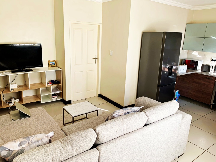 To Let 1 Bedroom Property for Rent in Scarlet Park Gauteng
