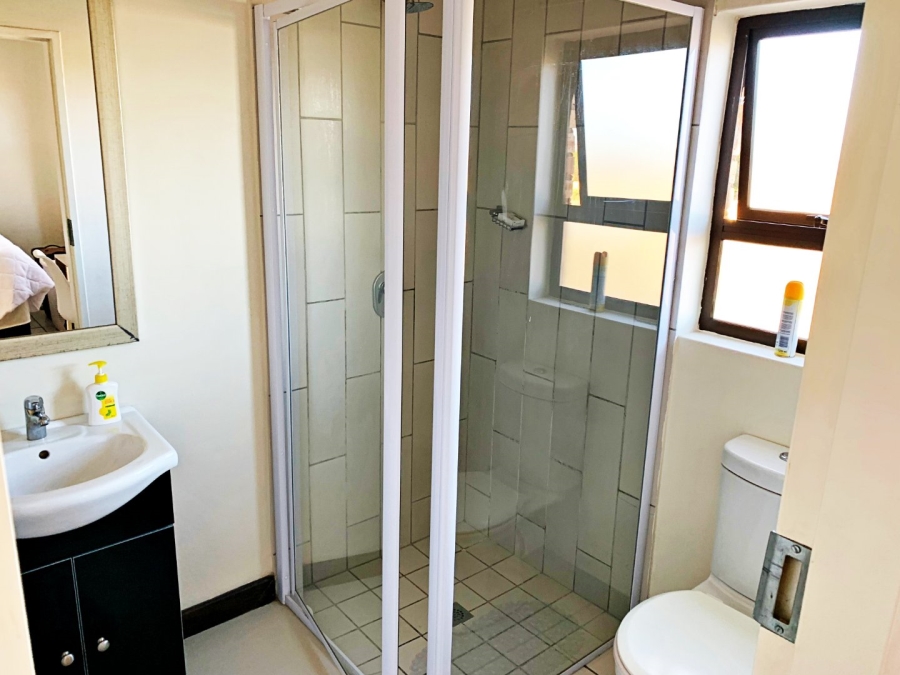 To Let 1 Bedroom Property for Rent in Scarlet Park Gauteng
