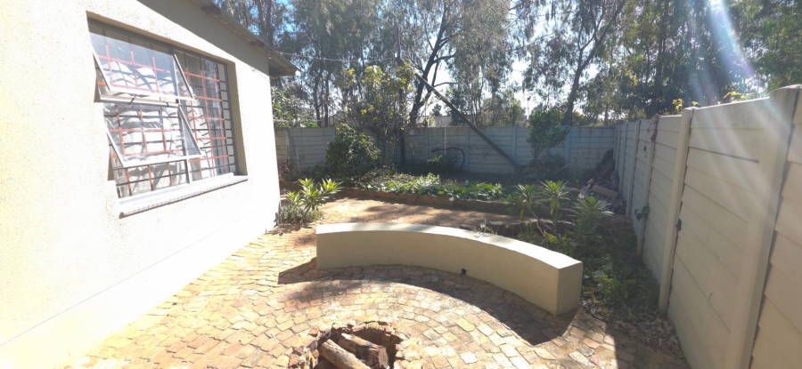 3 Bedroom Property for Sale in Albertsdal Gauteng
