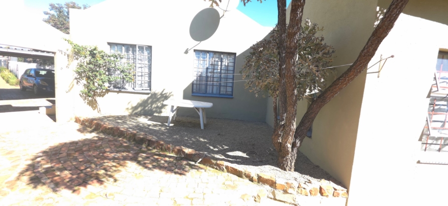 3 Bedroom Property for Sale in Albertsdal Gauteng