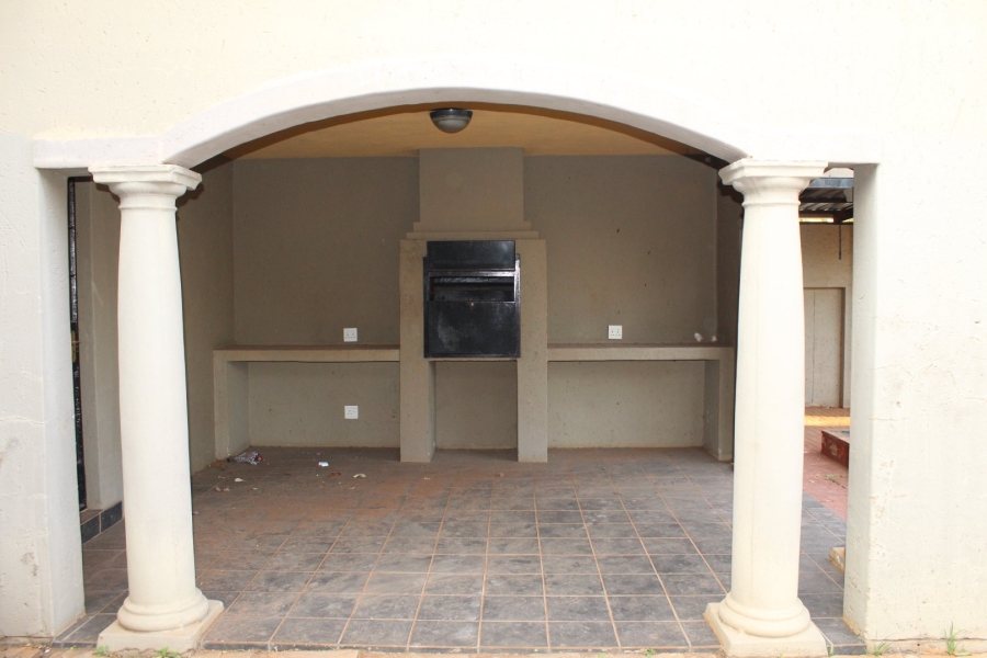 3 Bedroom Property for Sale in Montana Tuine Gauteng