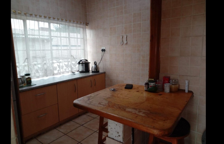 4 Bedroom Property for Sale in Wychwood Gauteng