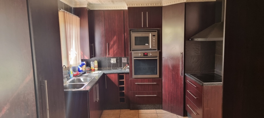 3 Bedroom Property for Sale in Danville Gauteng