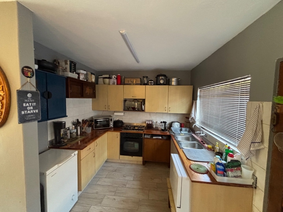 2 Bedroom Property for Sale in Annlin Gauteng