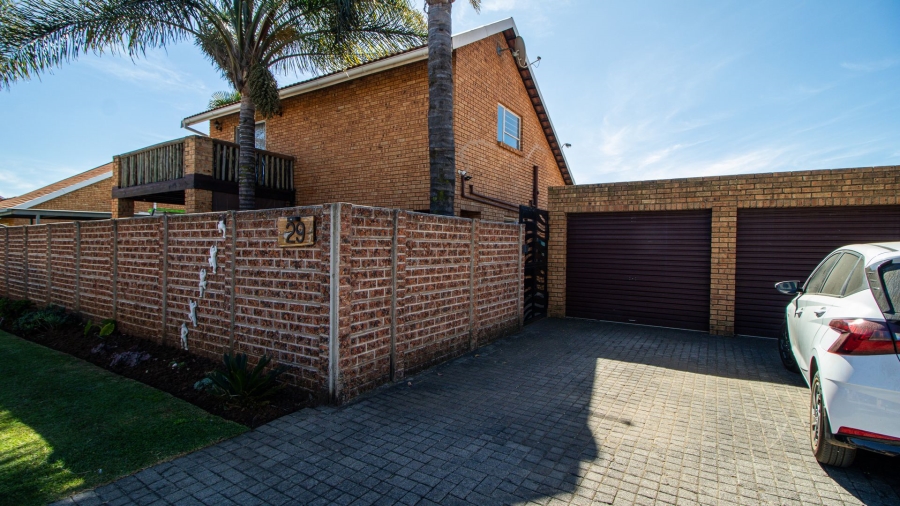 3 Bedroom Property for Sale in Bonaero Park Gauteng