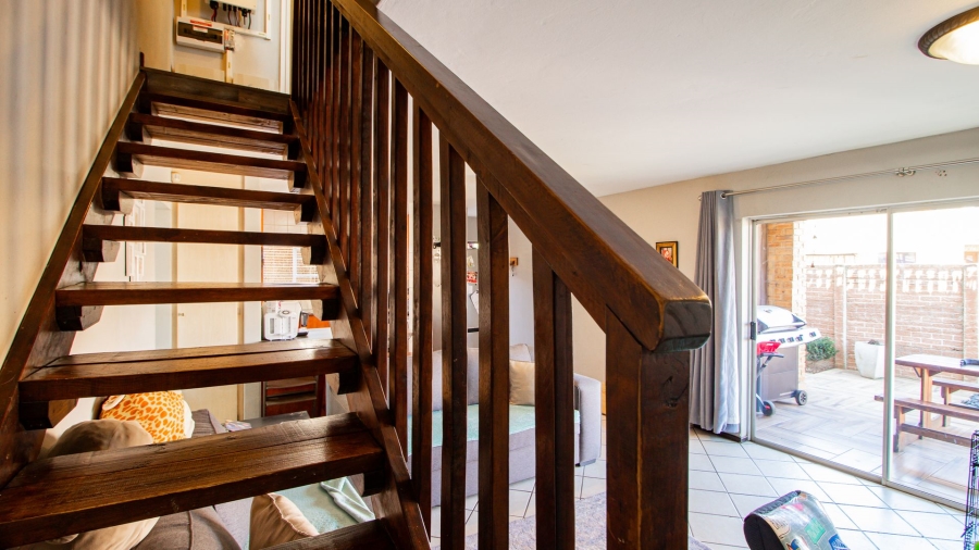 3 Bedroom Property for Sale in Bonaero Park Gauteng