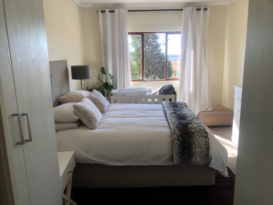 3 Bedroom Property for Sale in Noordwyk Gauteng