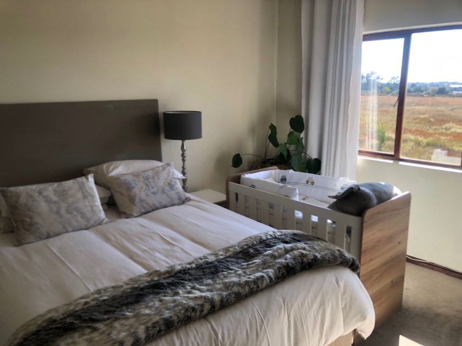 3 Bedroom Property for Sale in Noordwyk Gauteng