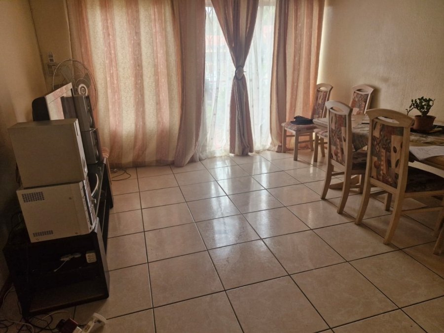 3 Bedroom Property for Sale in Chantelle Gauteng