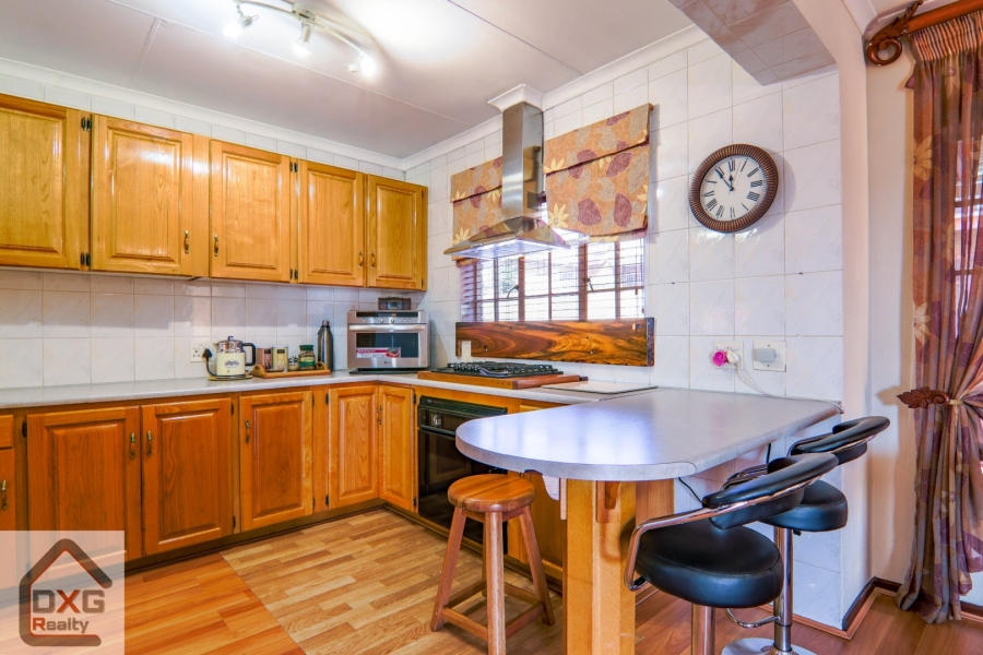 3 Bedroom Property for Sale in Zwartkop Gauteng