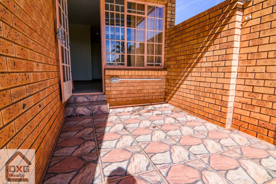 3 Bedroom Property for Sale in Zwartkop Gauteng
