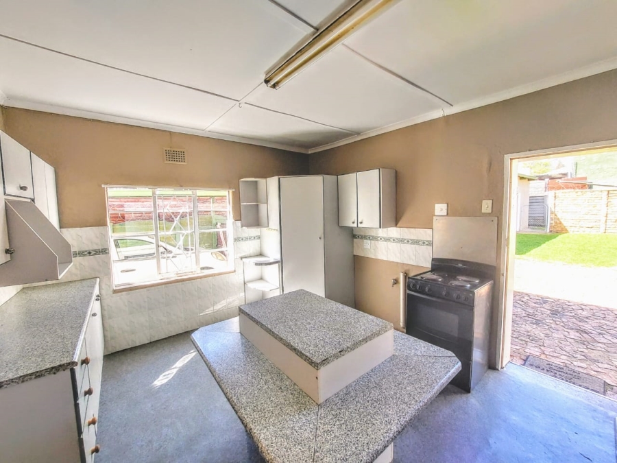 To Let 3 Bedroom Property for Rent in Northcliff Gauteng