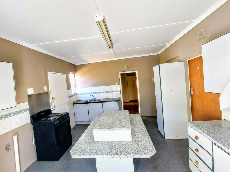 To Let 3 Bedroom Property for Rent in Northcliff Gauteng