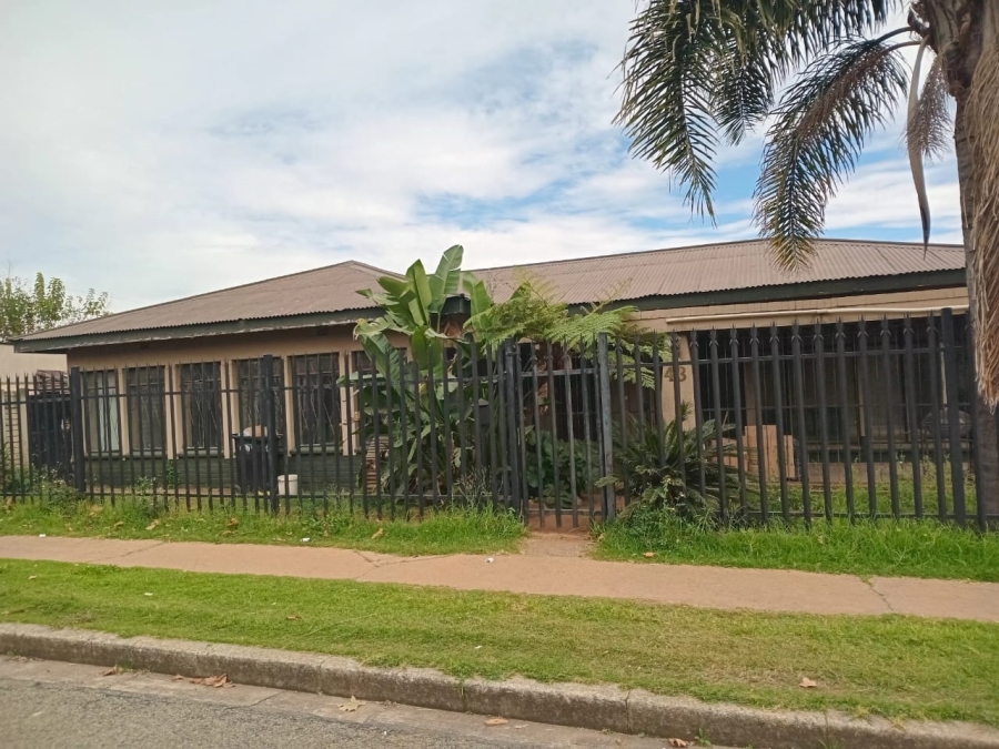 3 Bedroom Property for Sale in Geduld Ext 1 Gauteng