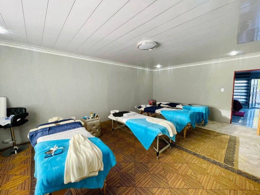 4 Bedroom Property for Sale in Ohenimuri Gauteng