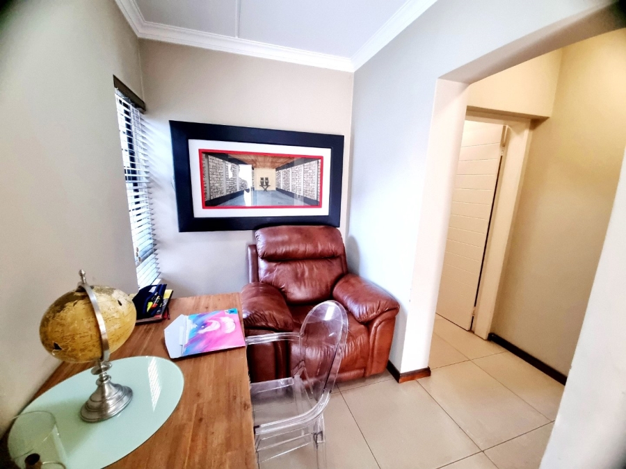 3 Bedroom Property for Sale in New Market Park Gauteng