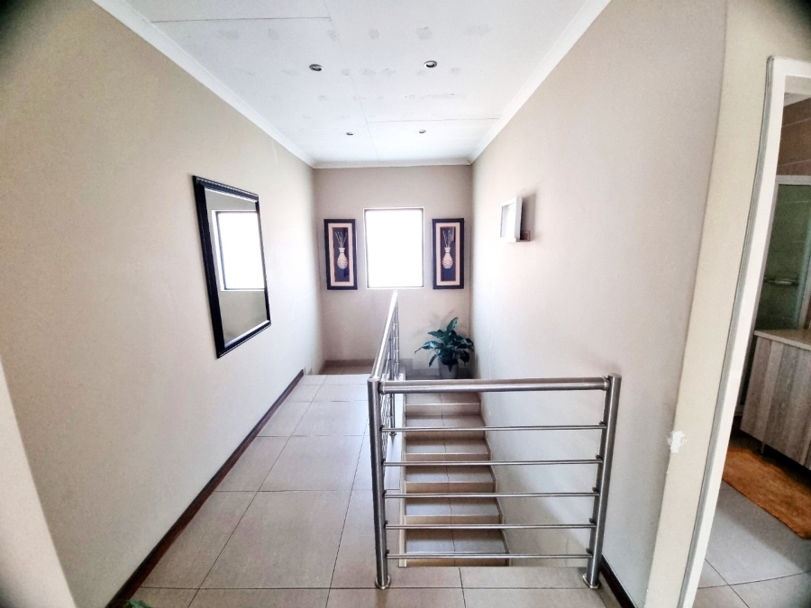 3 Bedroom Property for Sale in New Market Park Gauteng