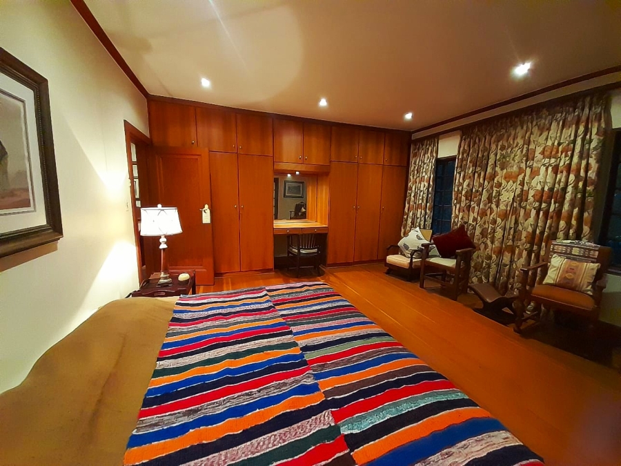 6 Bedroom Property for Sale in Greenside Gauteng