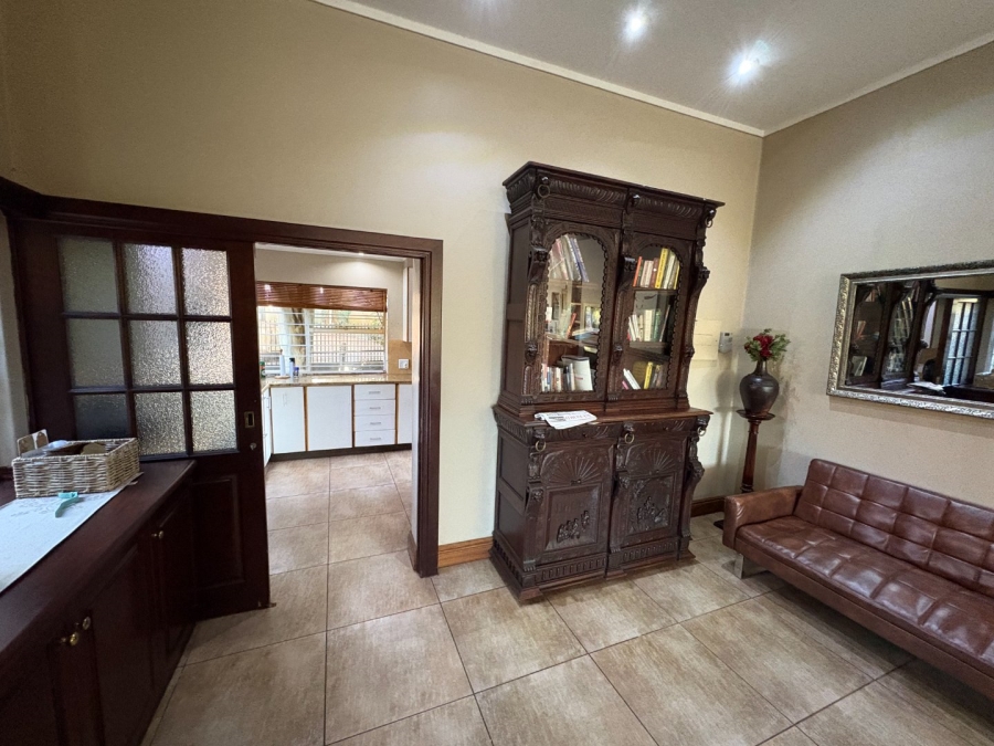 3 Bedroom Property for Sale in Faerie Glen Gauteng