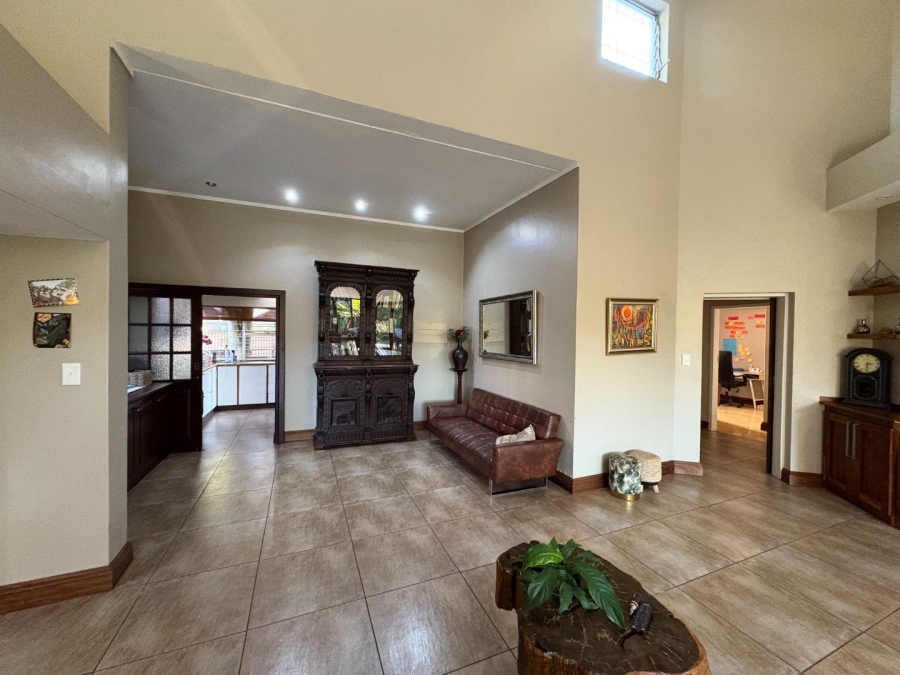 3 Bedroom Property for Sale in Faerie Glen Gauteng