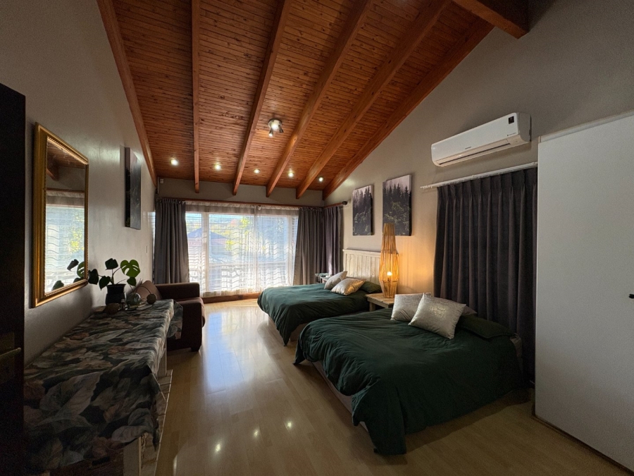 3 Bedroom Property for Sale in Faerie Glen Gauteng