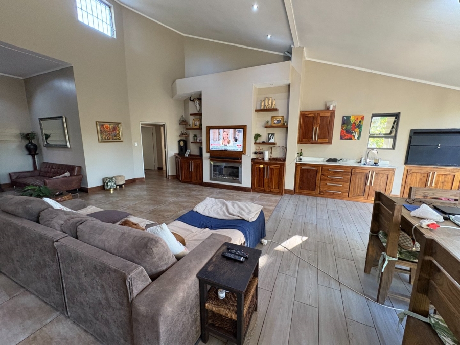 3 Bedroom Property for Sale in Faerie Glen Gauteng