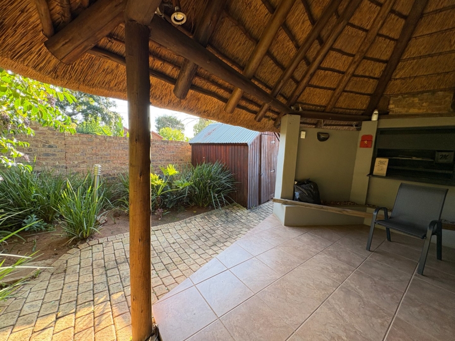3 Bedroom Property for Sale in Faerie Glen Gauteng