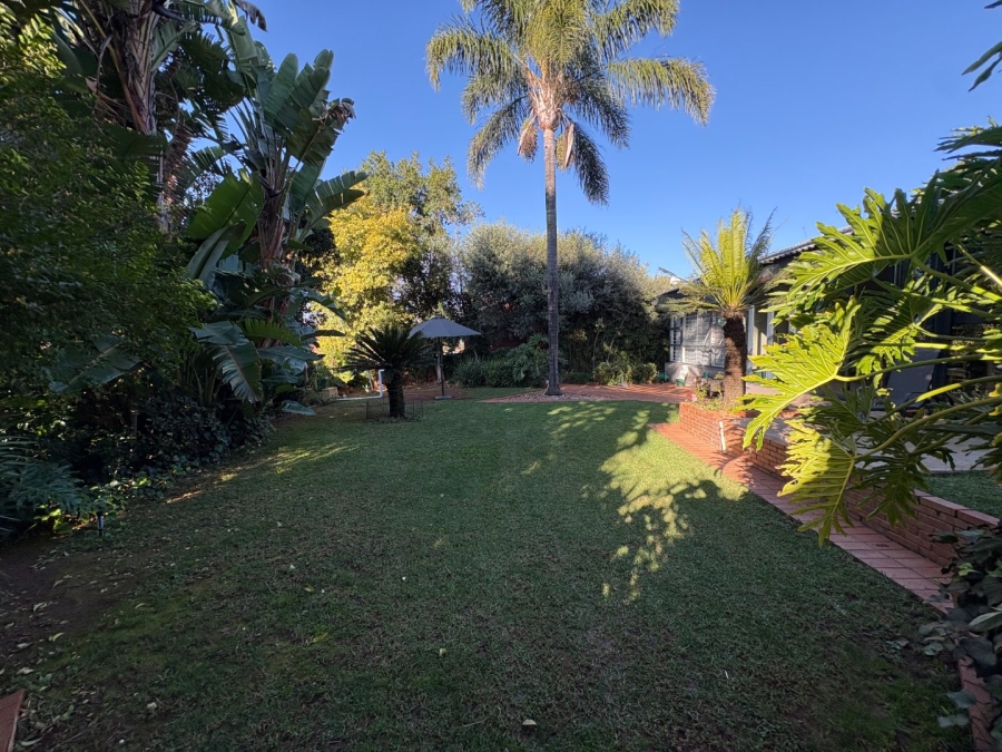 3 Bedroom Property for Sale in Faerie Glen Gauteng