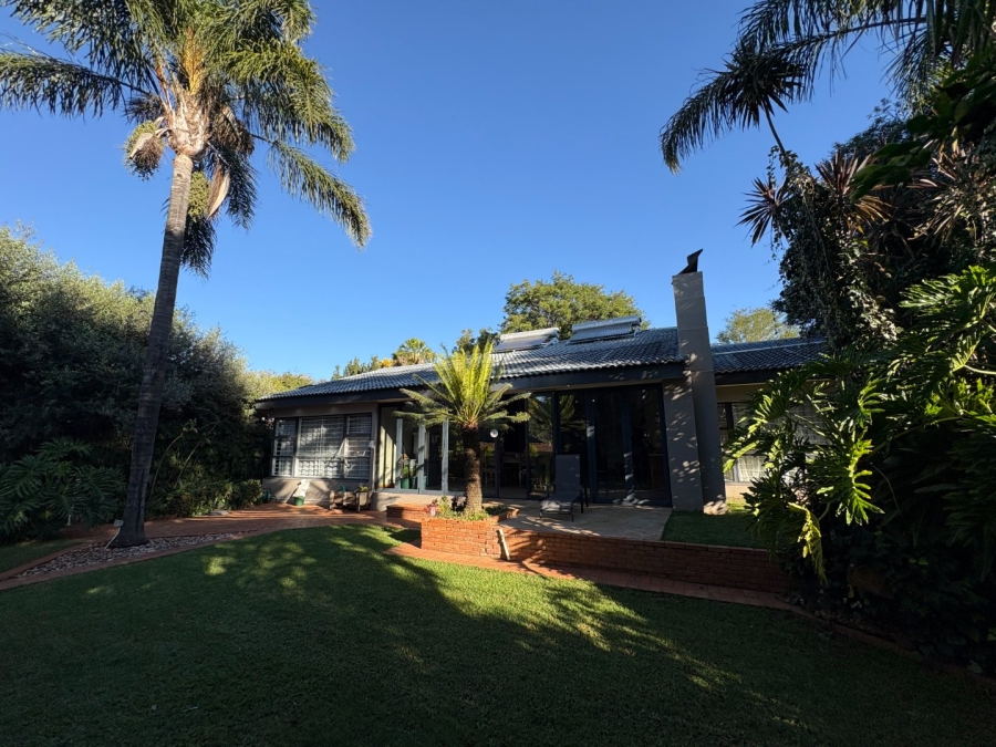 3 Bedroom Property for Sale in Faerie Glen Gauteng