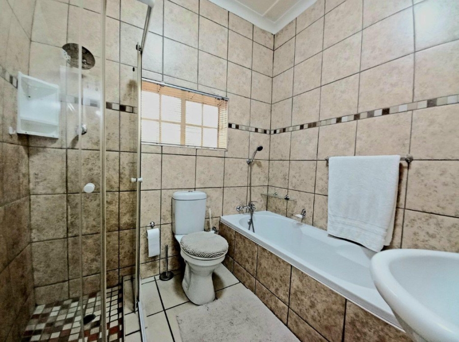 3 Bedroom Property for Sale in Primrose Gauteng