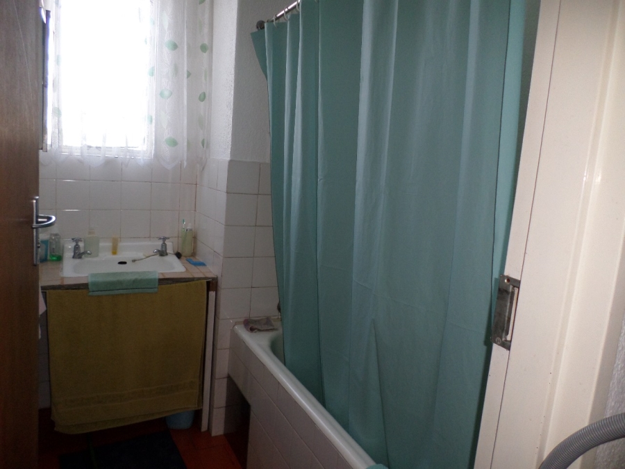 To Let 2 Bedroom Property for Rent in Eden Glen Gauteng
