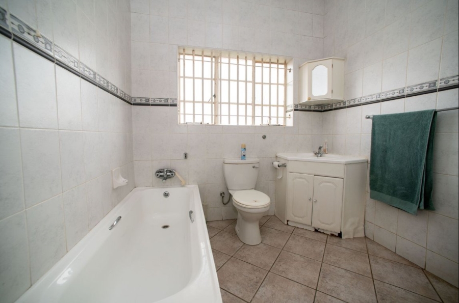 3 Bedroom Property for Sale in Fishers Hill Gauteng