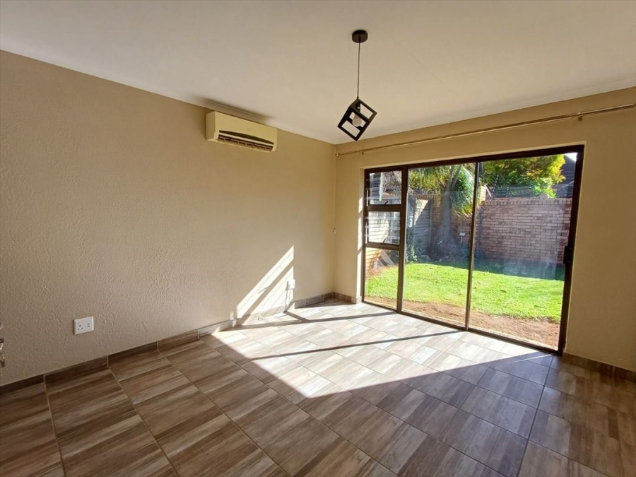 3 Bedroom Property for Sale in Glen Marais Gauteng
