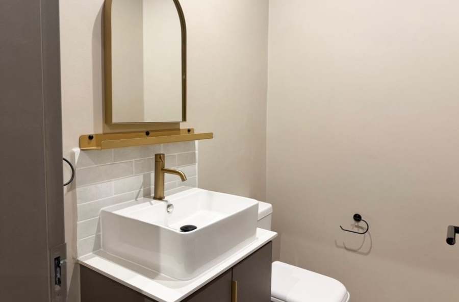 To Let 1 Bedroom Property for Rent in Sandown Gauteng