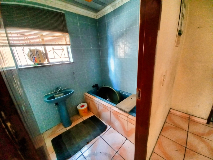 4 Bedroom Property for Sale in Actonville Gauteng