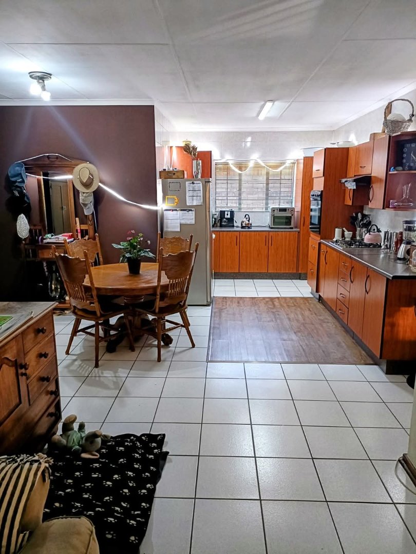 3 Bedroom Property for Sale in Eldoraigne Gauteng