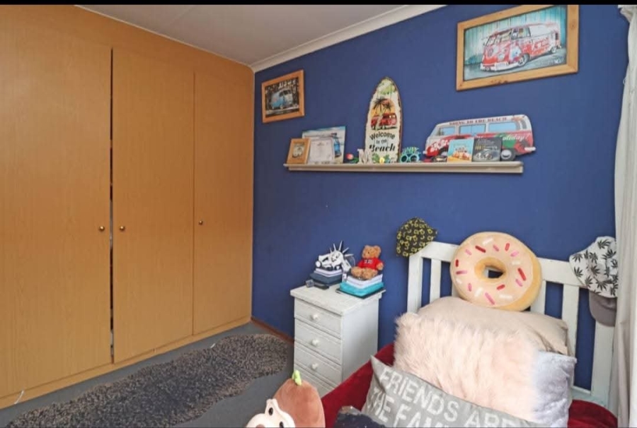 3 Bedroom Property for Sale in Eldoraigne Gauteng