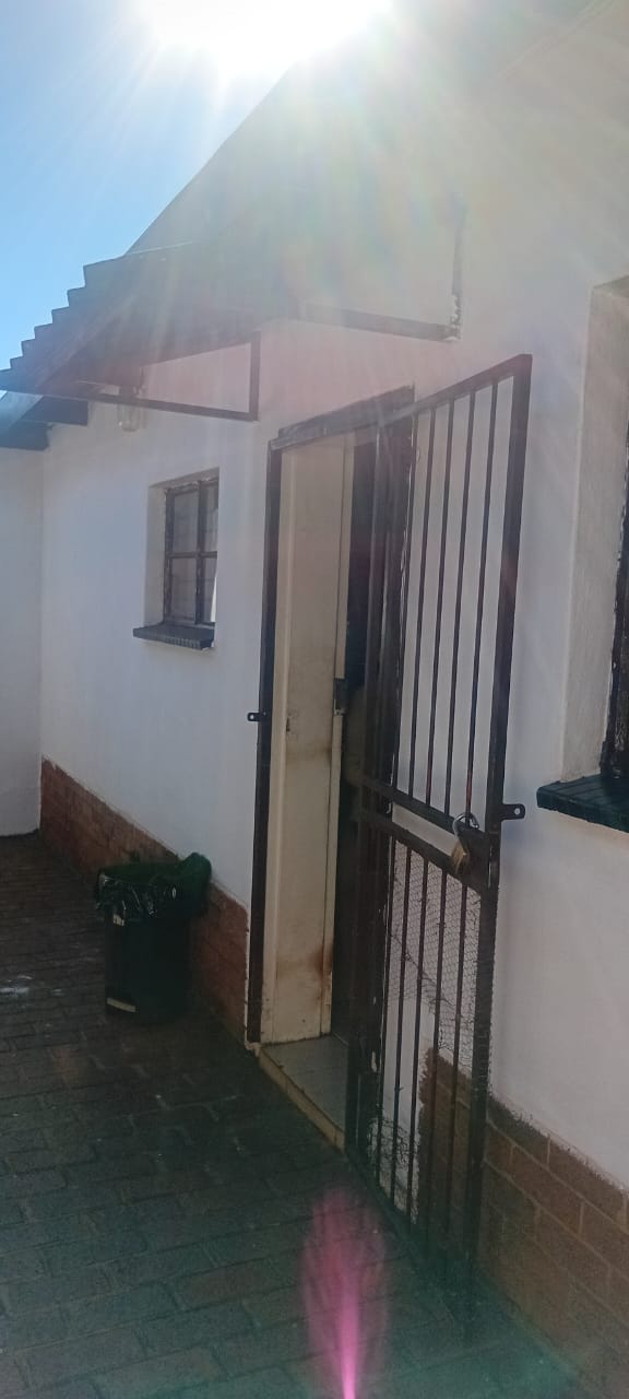 3 Bedroom Property for Sale in Sinoville Gauteng