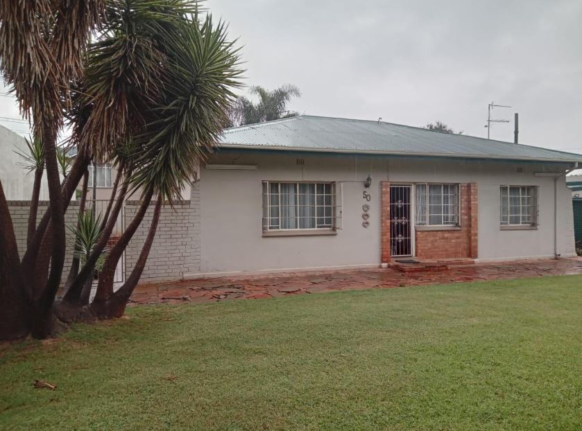 4 Bedroom Property for Sale in Wychwood Gauteng