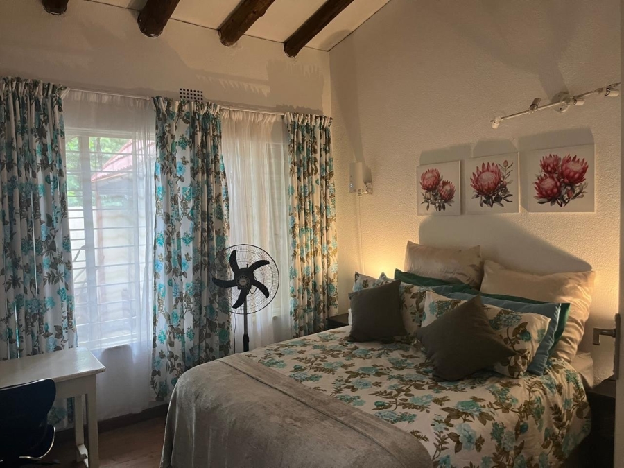 7 Bedroom Property for Sale in Farrarmere Gauteng