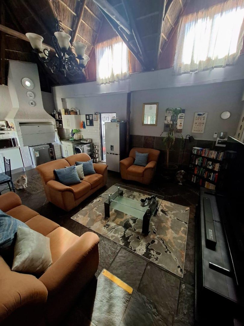 7 Bedroom Property for Sale in Farrarmere Gauteng