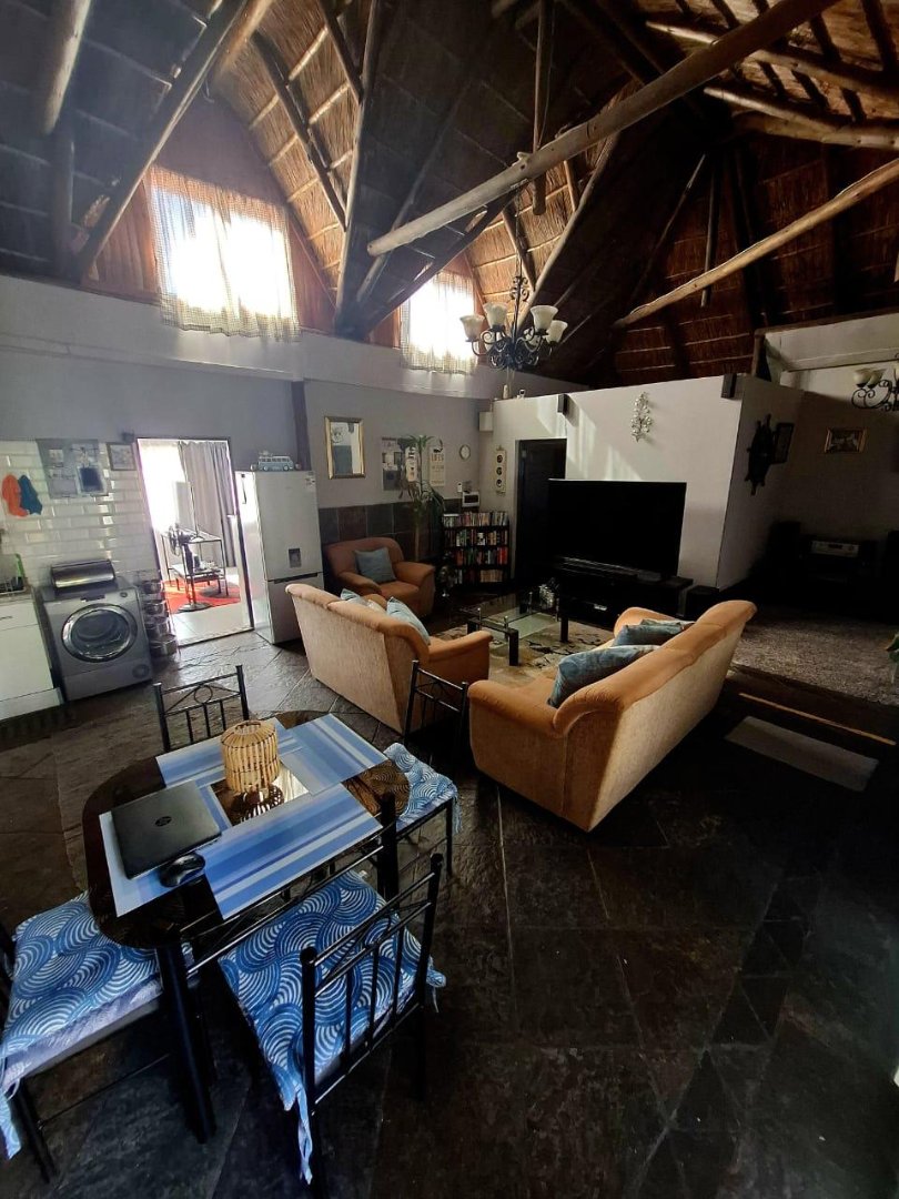 7 Bedroom Property for Sale in Farrarmere Gauteng