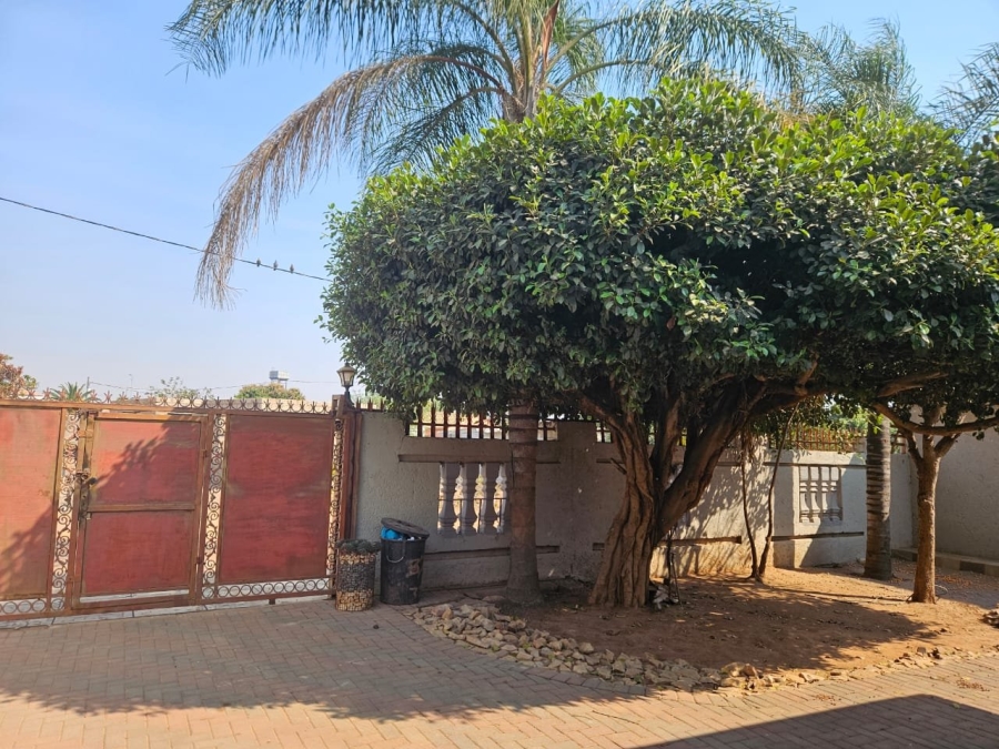 3 Bedroom Property for Sale in Soshanguve W Gauteng