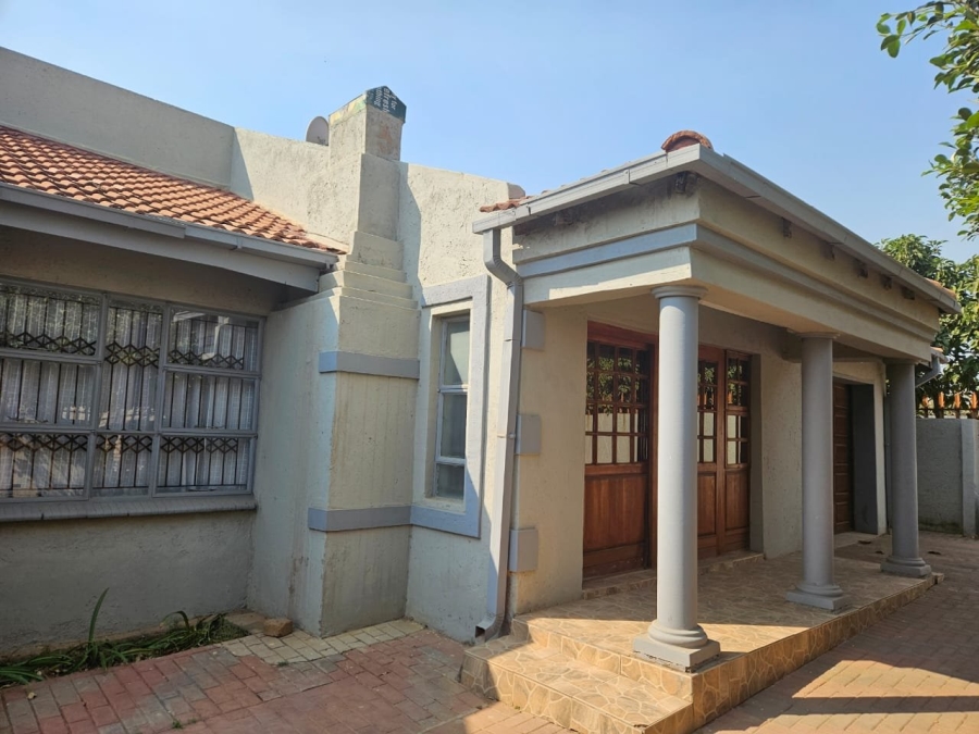 3 Bedroom Property for Sale in Soshanguve W Gauteng